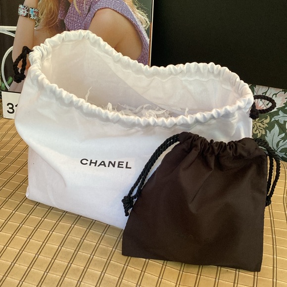 CHANEL Gift set💝 - Picture 6 of 14